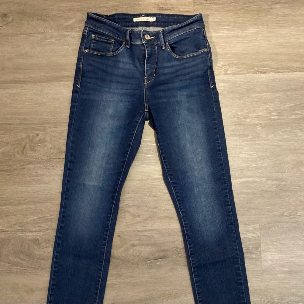 Levi’s Classic Mid-rise Jeans